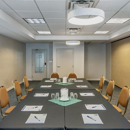 Holiday Inn Express & Suites Medicine Hat By Ihg Εξωτερικό φωτογραφία