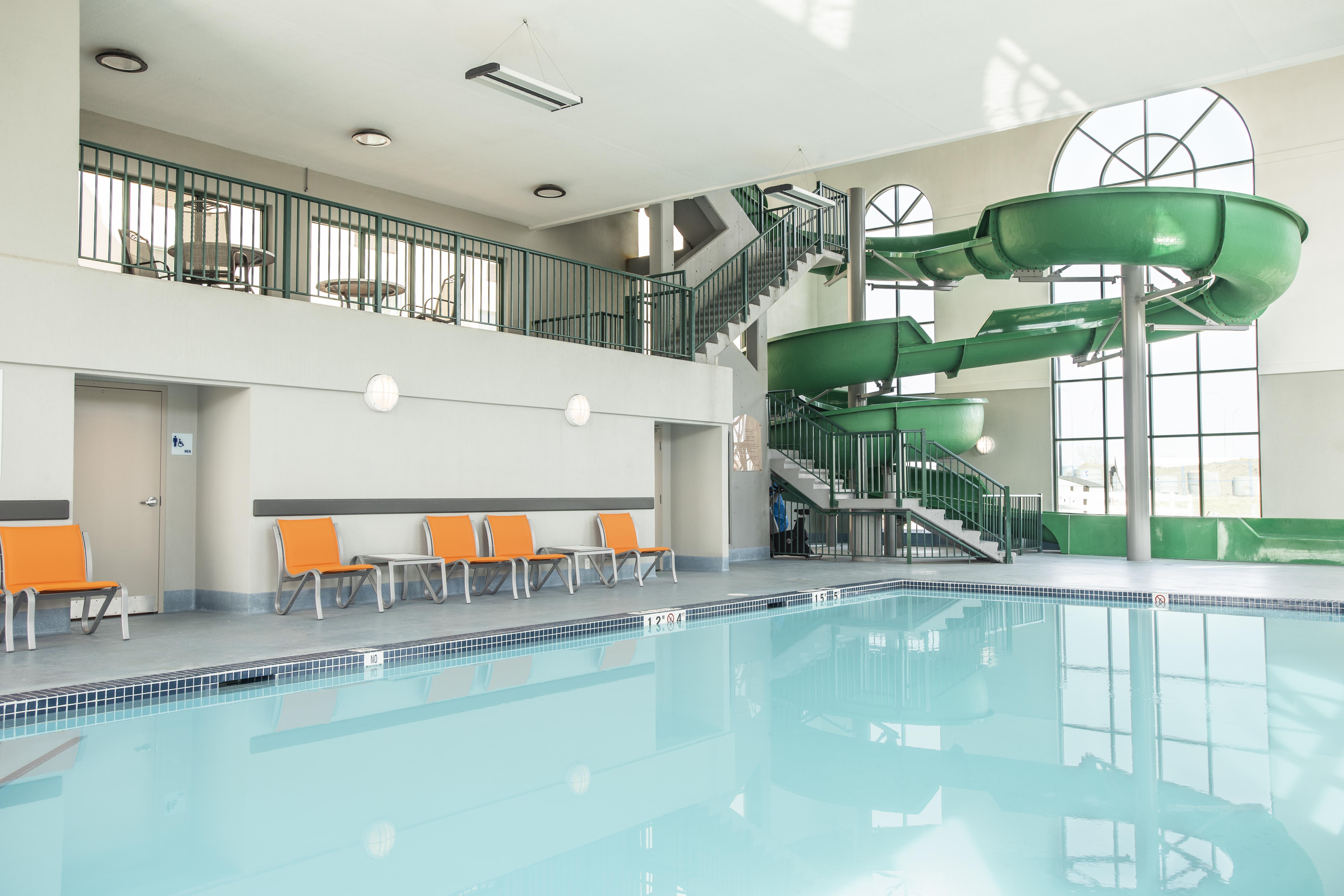 Holiday Inn Express & Suites Medicine Hat By Ihg Εξωτερικό φωτογραφία