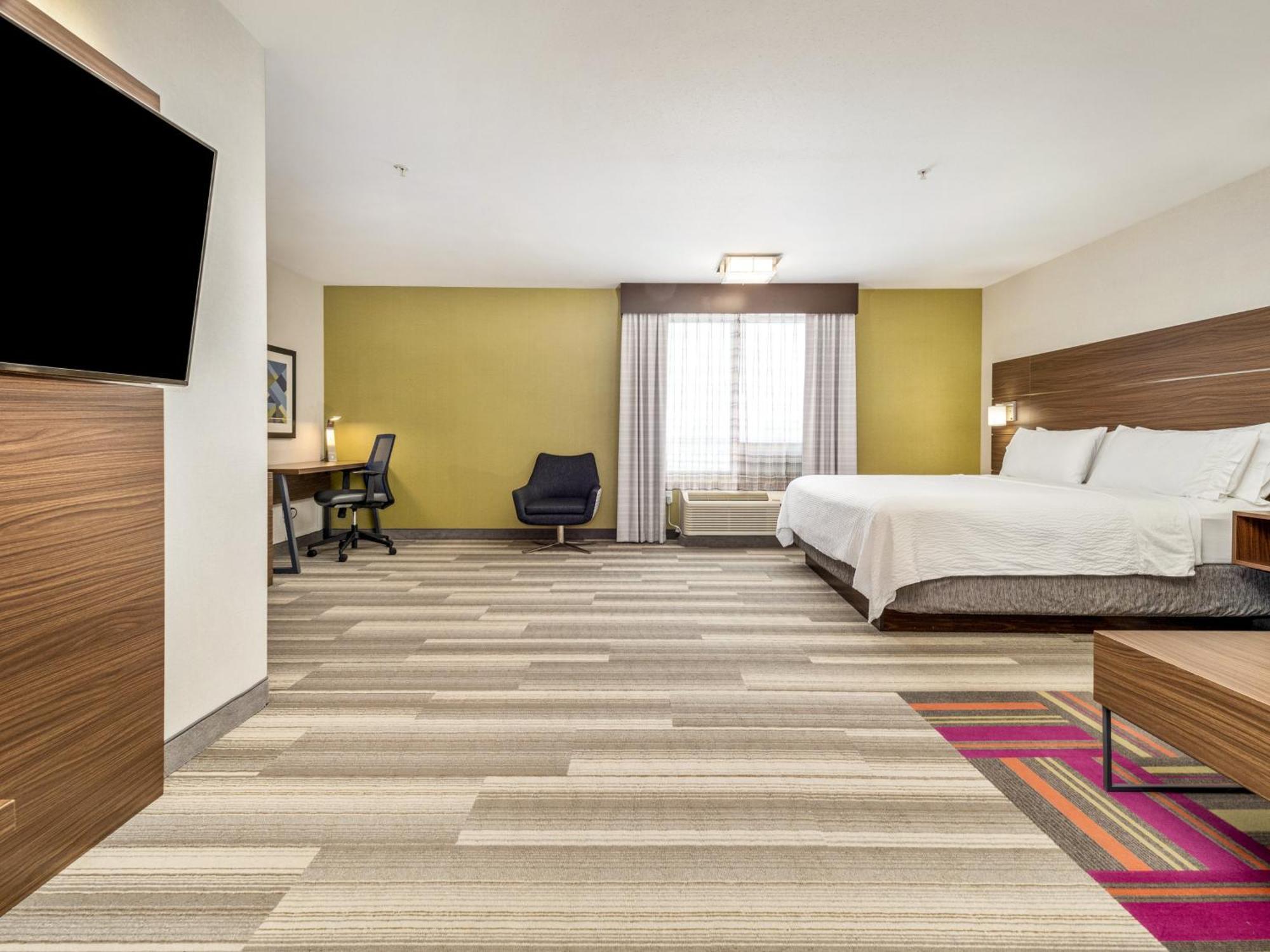 Holiday Inn Express & Suites Medicine Hat By Ihg Εξωτερικό φωτογραφία